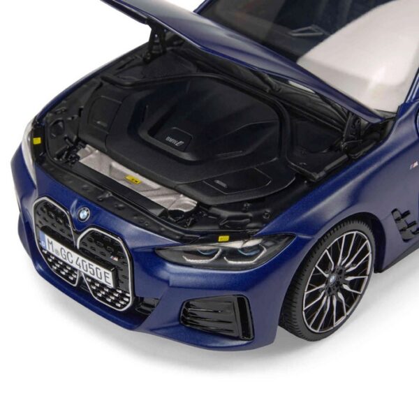 BMW i4 M50 Miniature Model Car 1:18 - Frozen Blue